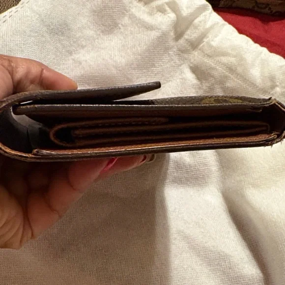 Louis Vuitton authentic monogram papier wallet with COA passport holder - Picture 11 of 13